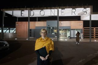 Komunistka Konečná na sociální síti: Ministryně války